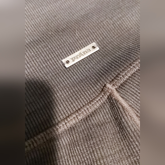 PrAna Pocket Leggings - Picture 2 of 4